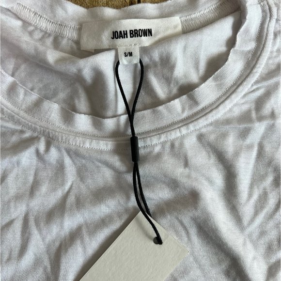 NWT Joah Brown T-Shirt in White in S/M - Picture 3 of 3
